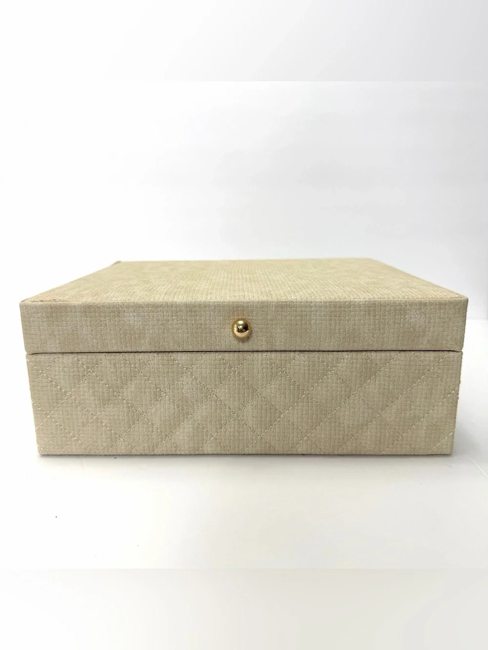Linen-Effect Beige Jewelry Organizer Box with Mirror
